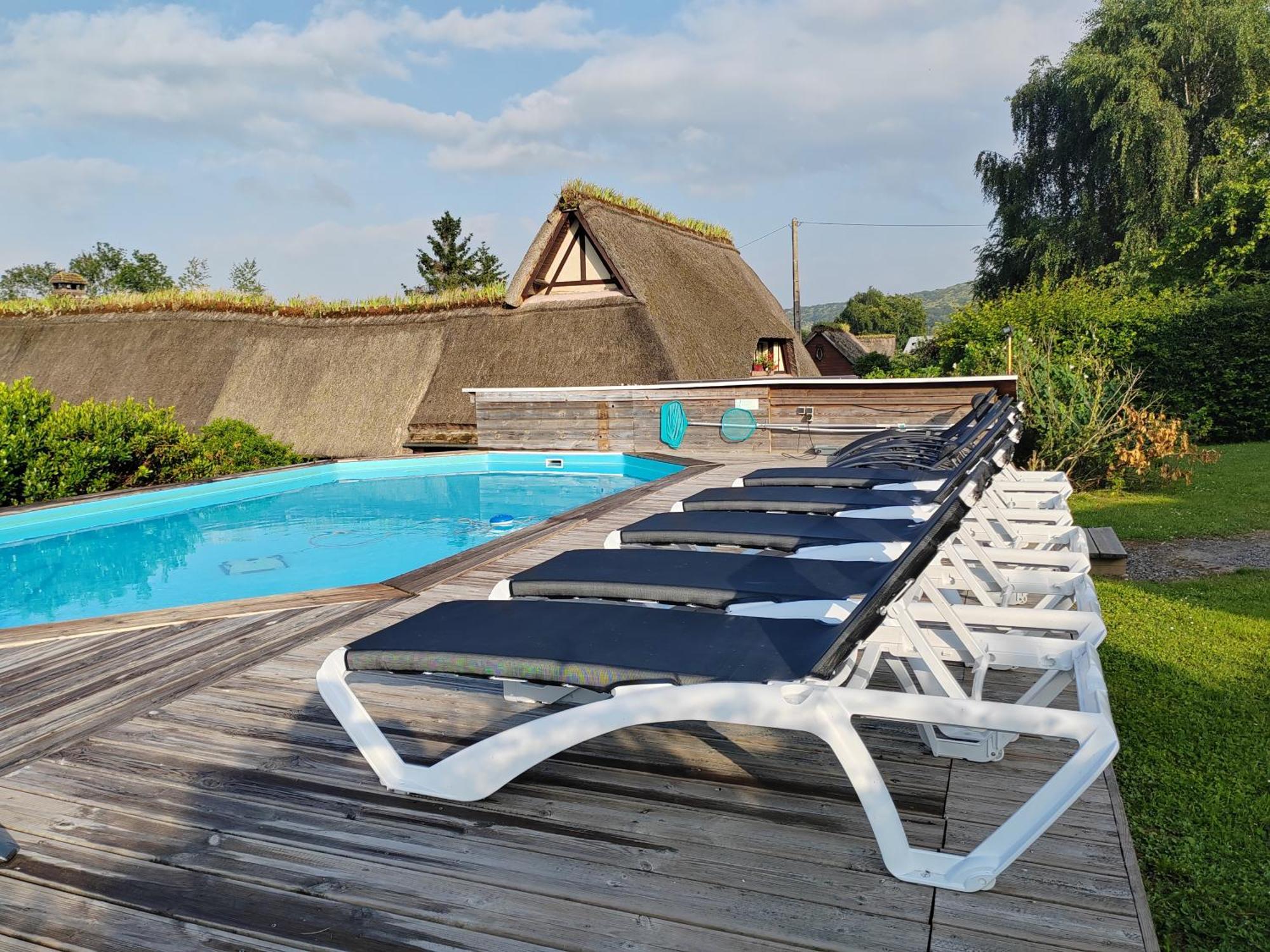 Вилла La Maraiquaise Marais-Vernier Экстерьер фото
