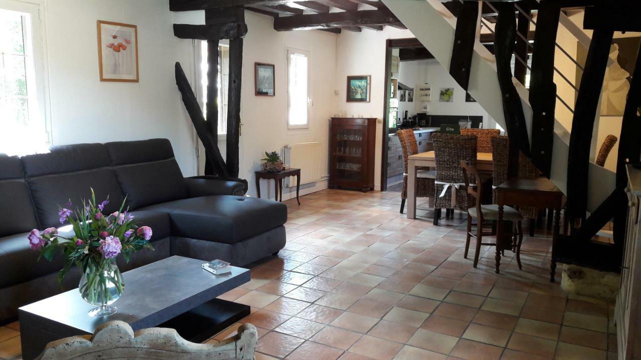 Вилла La Maraiquaise Marais-Vernier Экстерьер фото